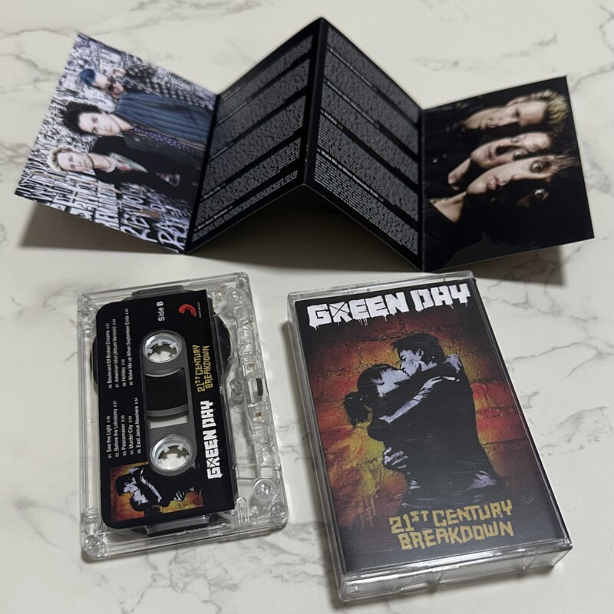 Green Day 21st Century Breakdo - Vintage Collectibles review and price