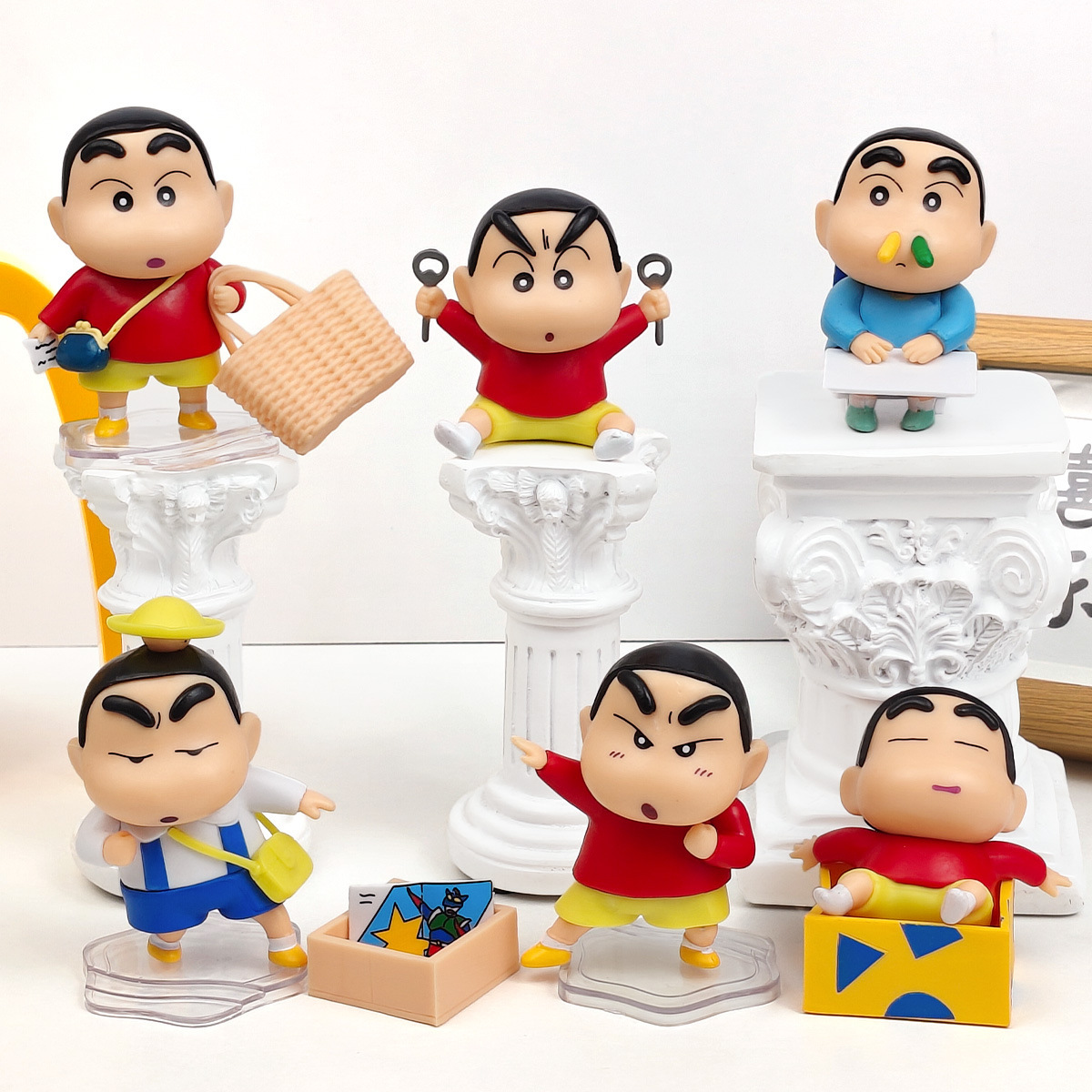 52TOYS Blind Box Crayon Shinch - Vintage Things Collection review and price