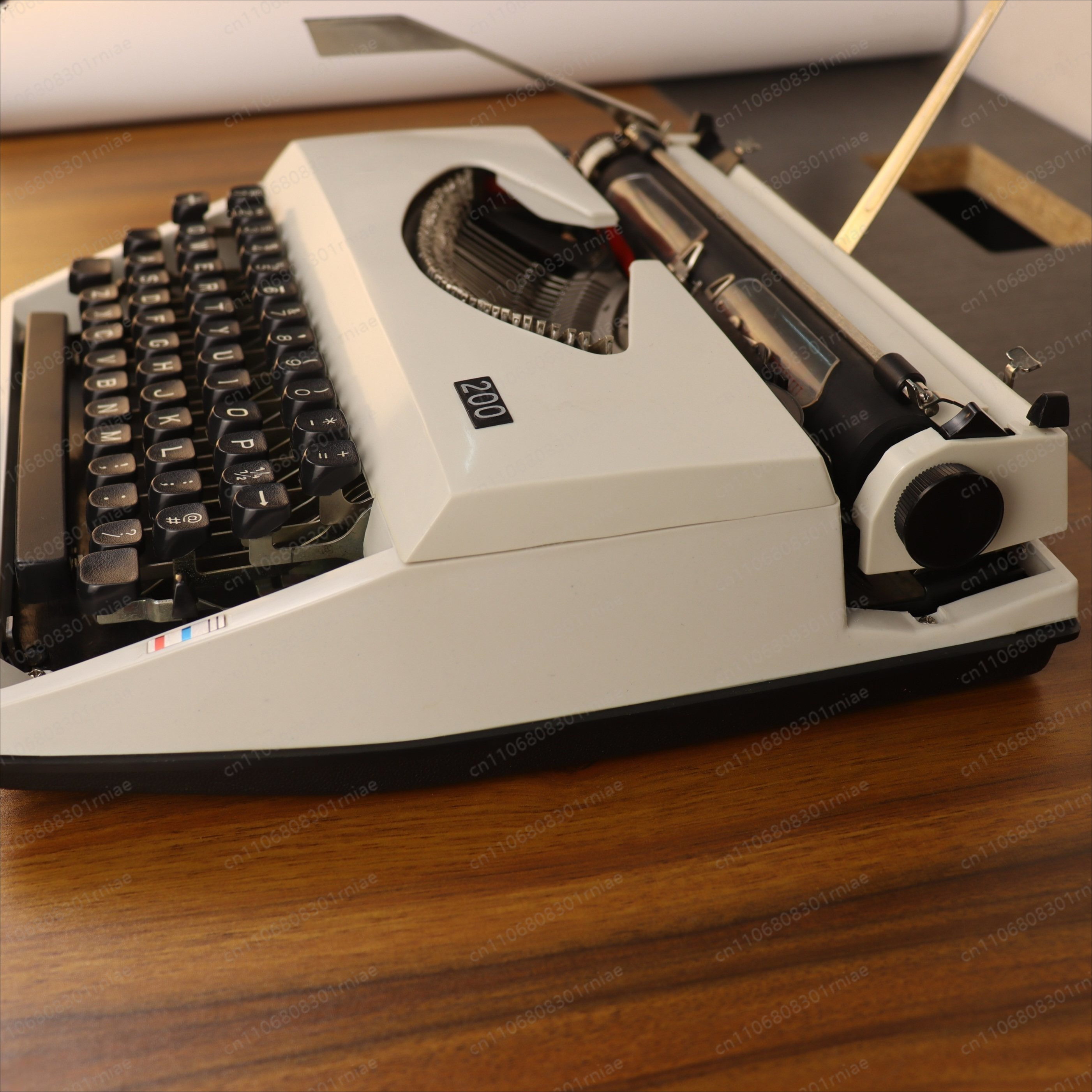 Vintage typewriter English mac - Vintage Things Collection review and price