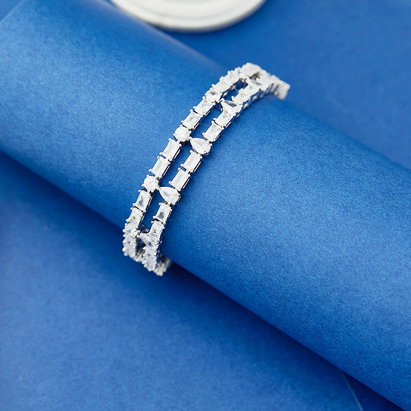 Designer Collection Bracelet N - Vintage Collectible Jewelry review and price