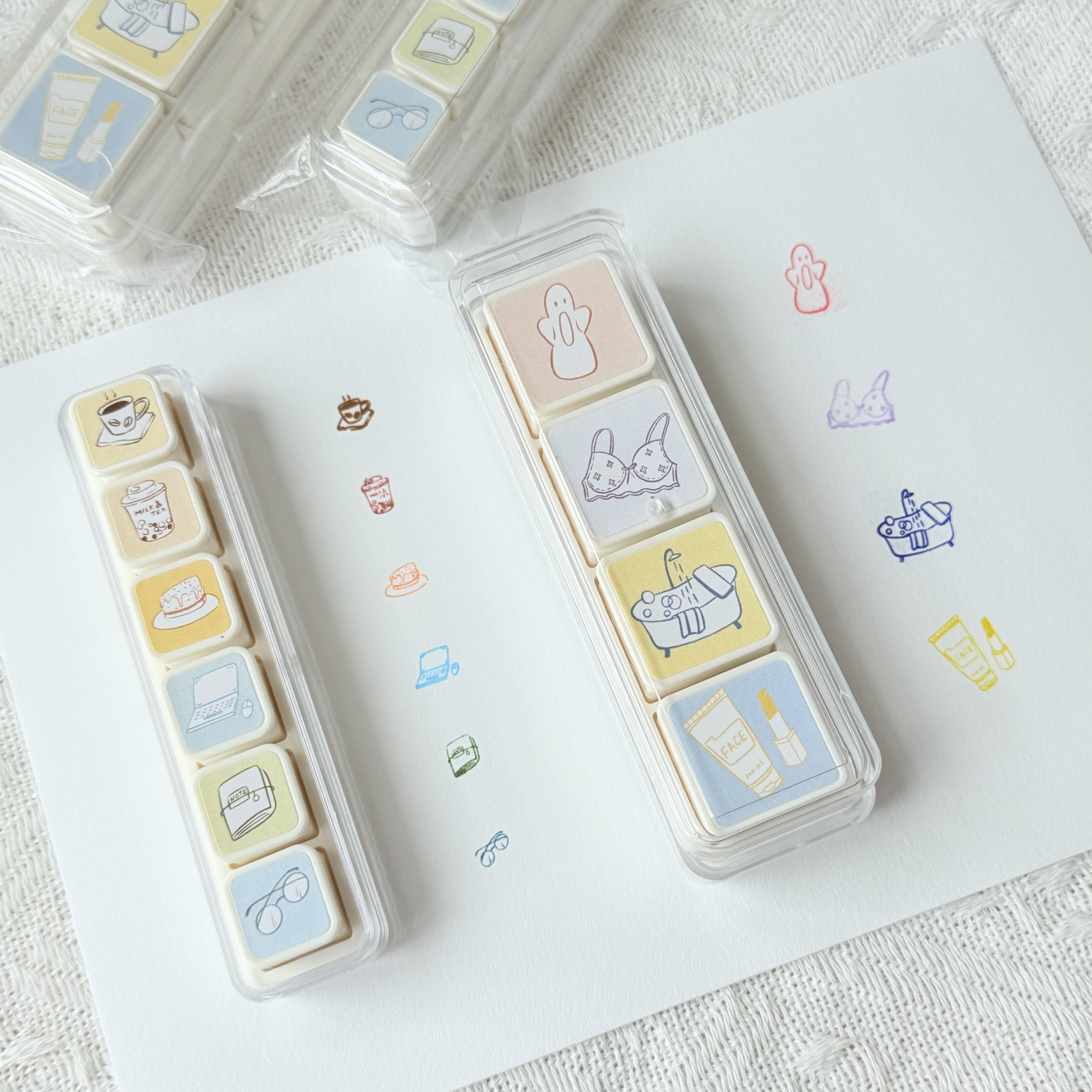 Lynn Studio Vintage Girls' Dai - Vintage Collectible Stamps review and price